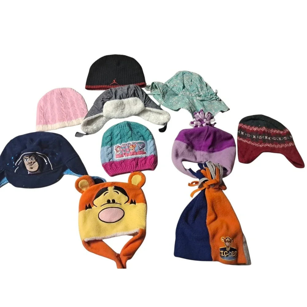 Toddler/kids Winter Hat Lot.  10 Hats In Lot